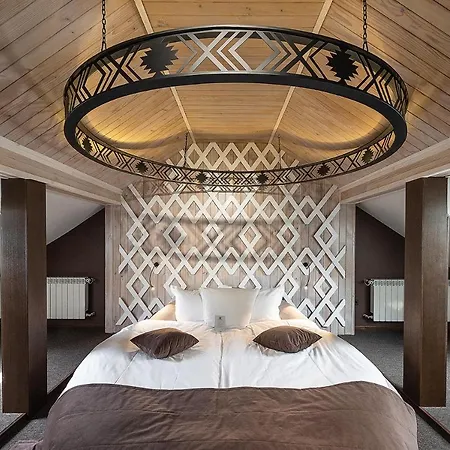 Stara Pravda Hotell 2*